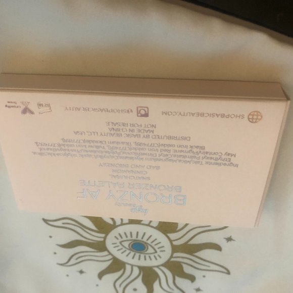 BASIC BEAUTY Bronzy AF Palette - Picture 4 of 6